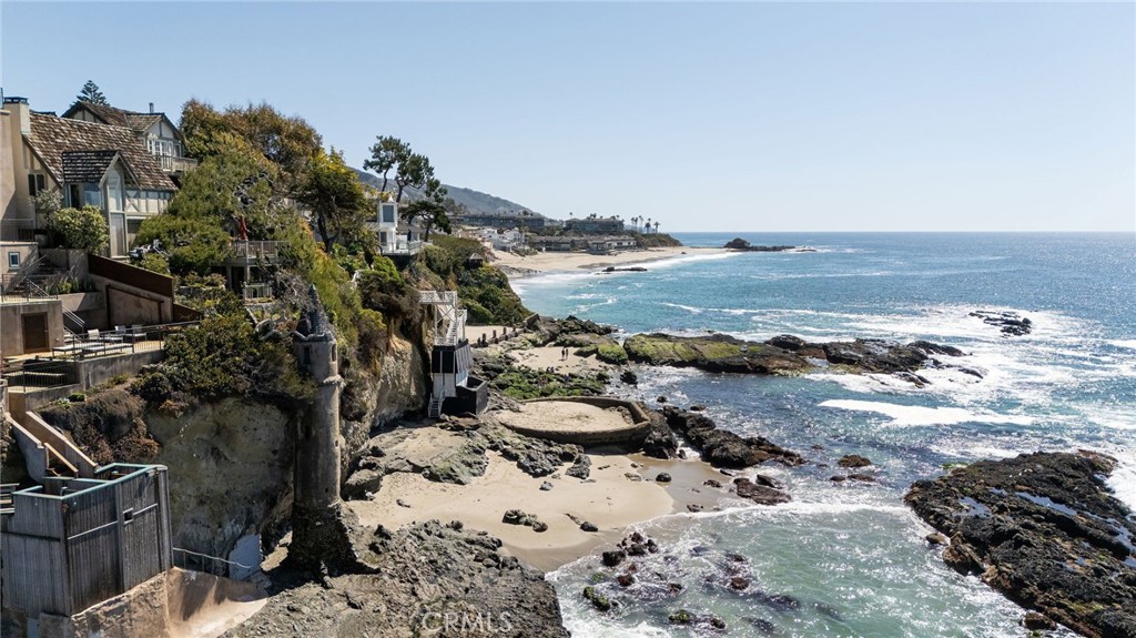2621 Victoria Drive