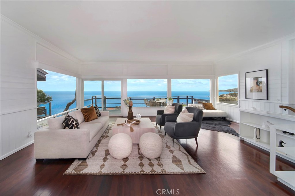 2621 Victoria Drive
