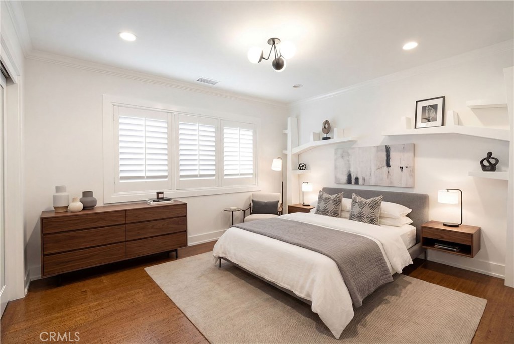 1821 Sandalwood Lane