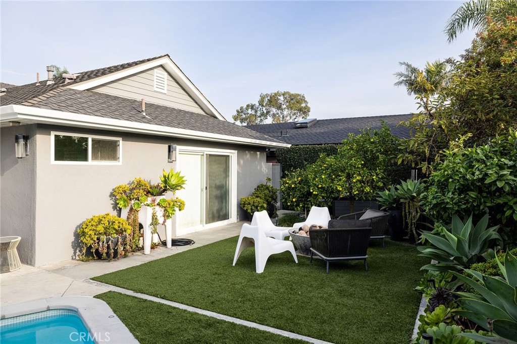 1821 Sandalwood Lane