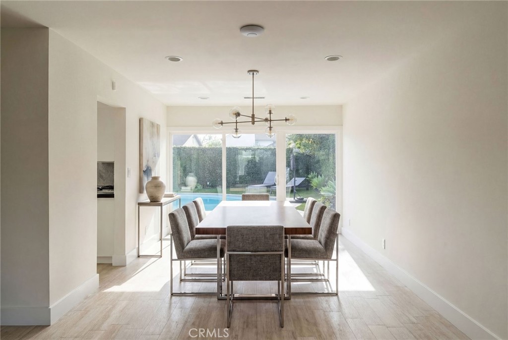 1821 Sandalwood Lane