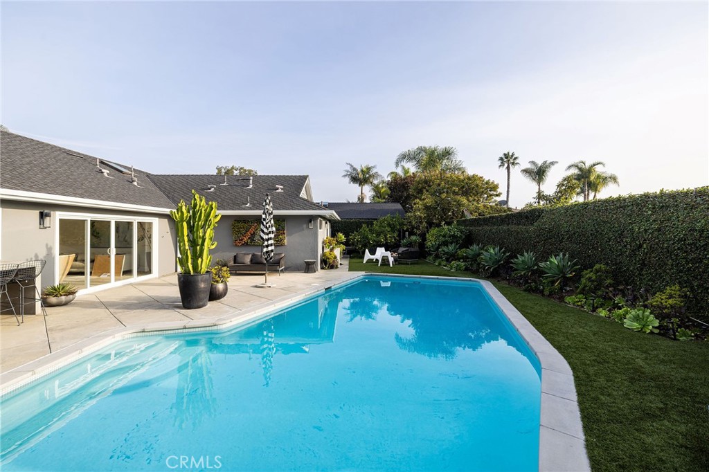 1821 Sandalwood Lane