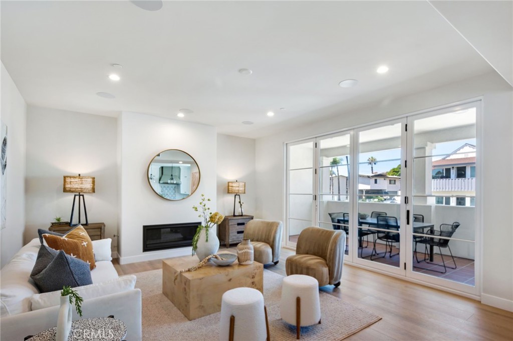 501 Elena Lane B