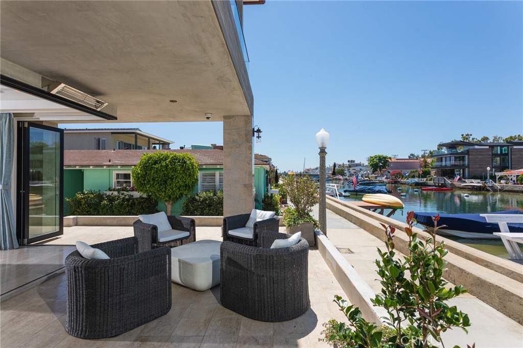 308 Grand Canal