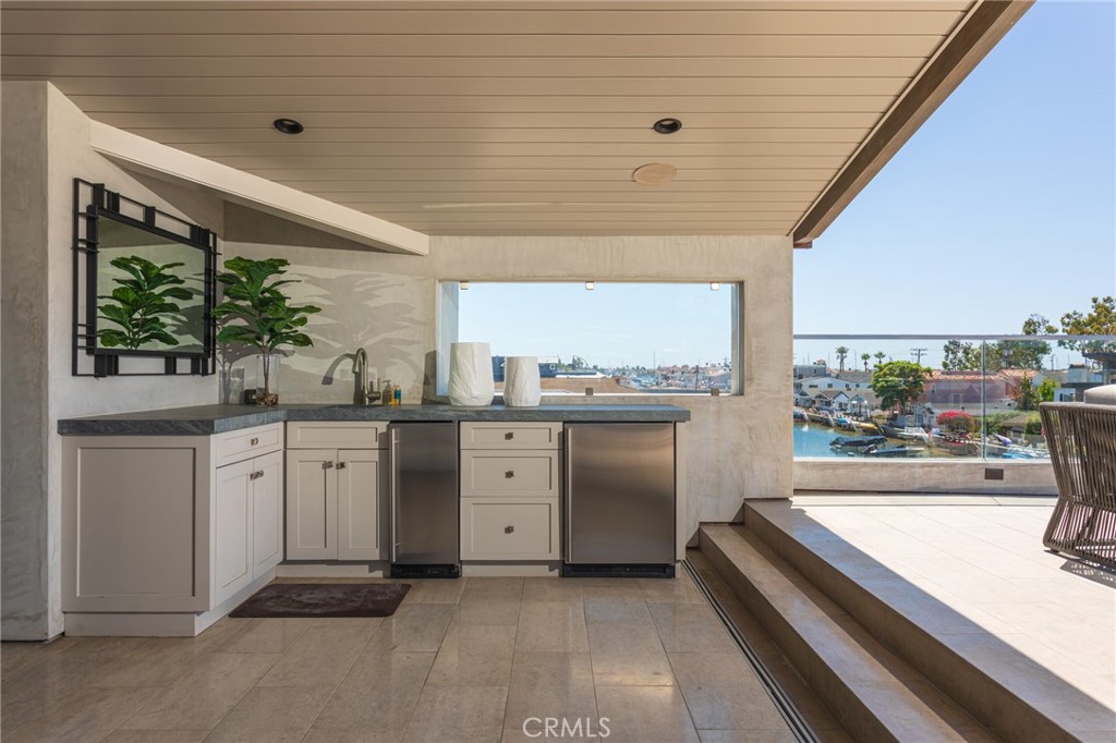 308 Grand Canal