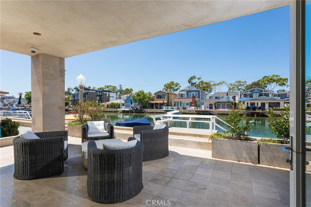 308 Grand Canal