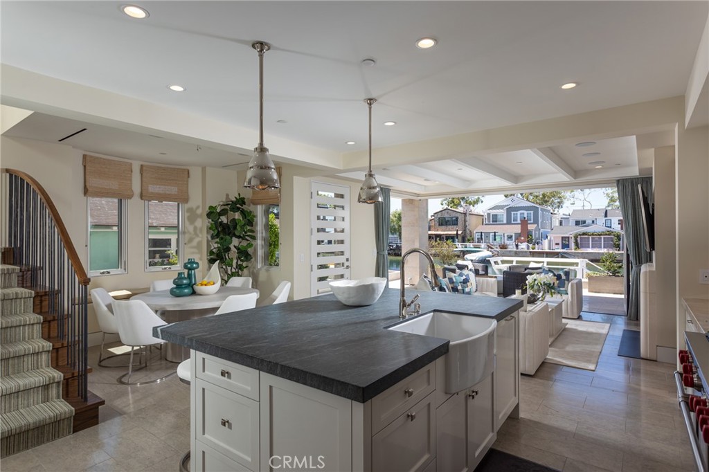 308 Grand Canal