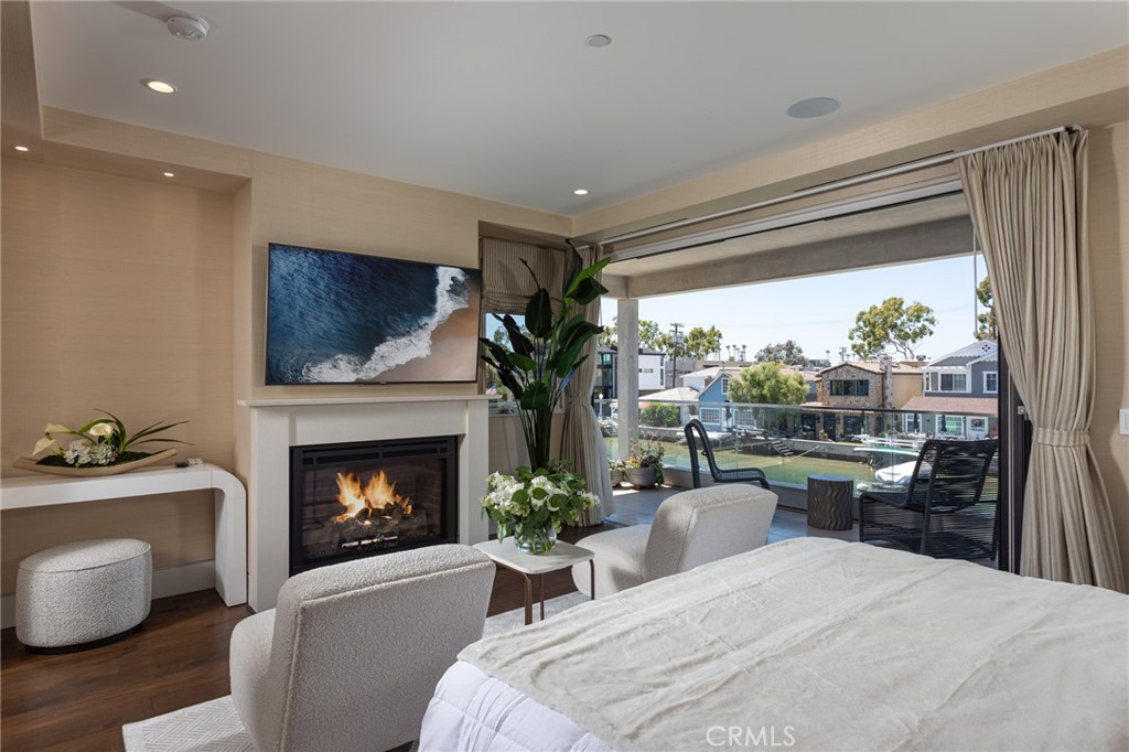 308 Grand Canal