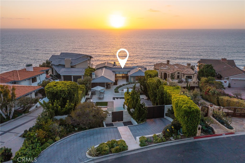 58 N La Senda Drive