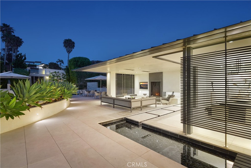 58 N La Senda Drive
