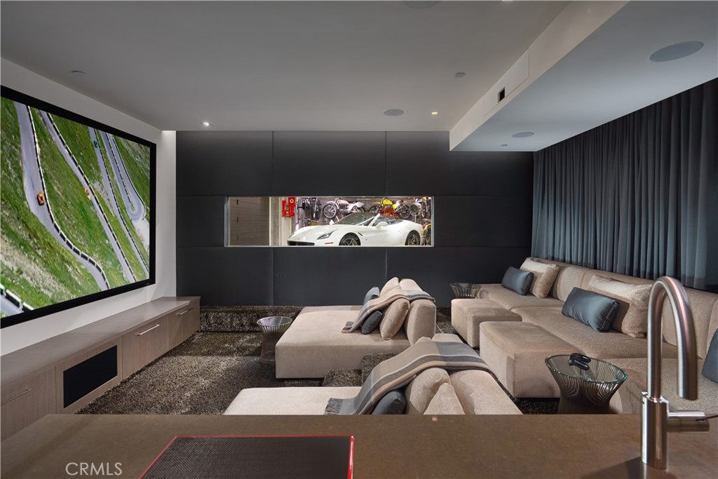 58 N La Senda Drive