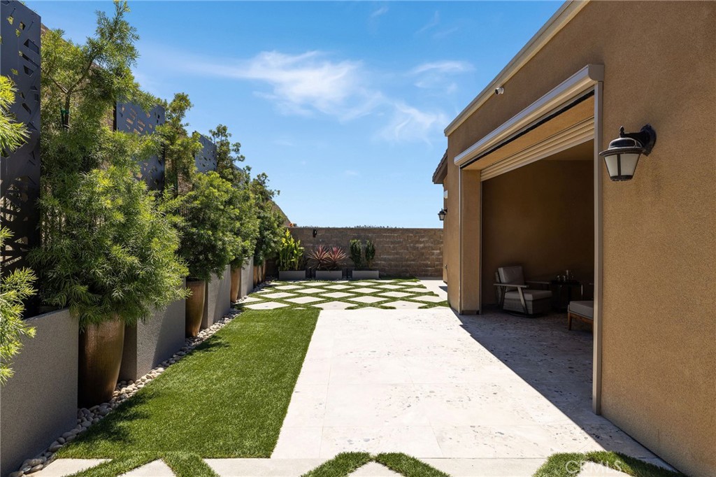 3017 Viejo Ridge North Drive