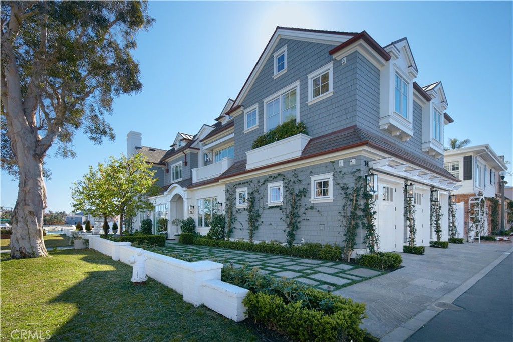 14 Beacon Bay