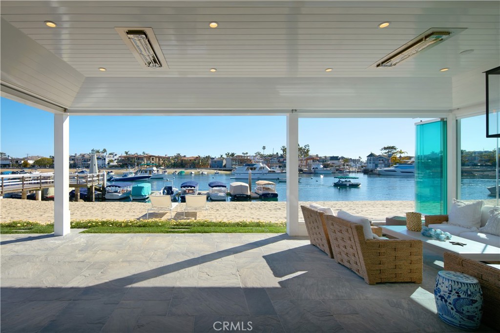 14 Beacon Bay