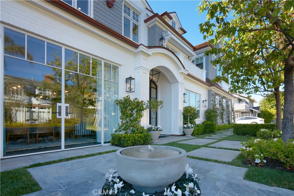 14 Beacon Bay