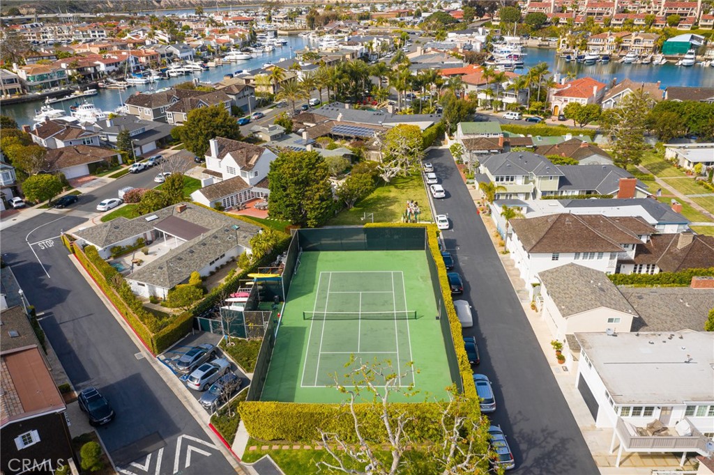 14 Beacon Bay