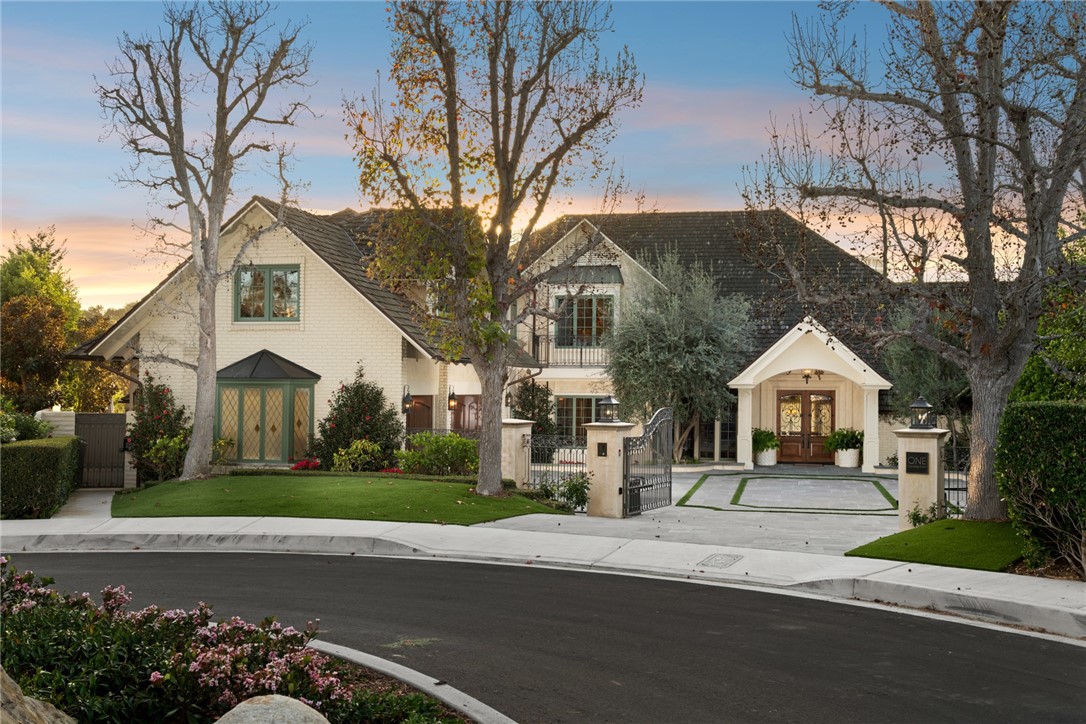 1 Cypress Point Lane