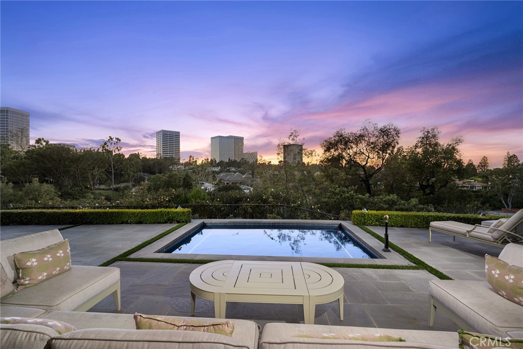 1 Cypress Point Lane