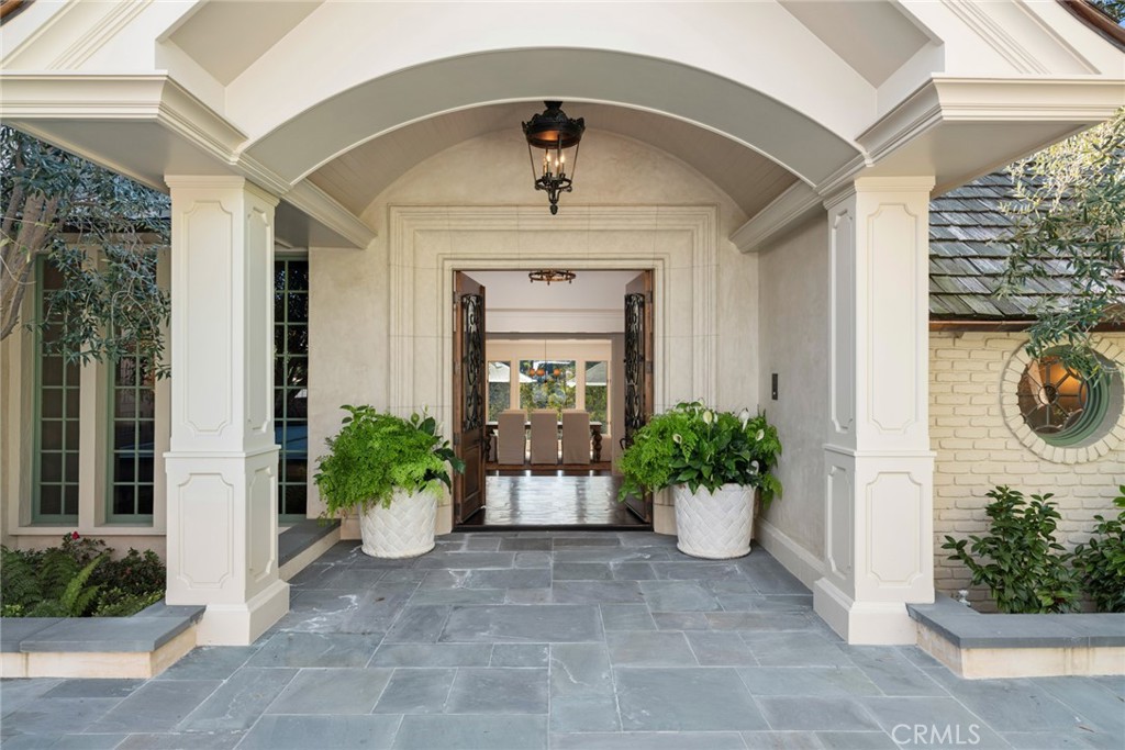 1 Cypress Point Lane