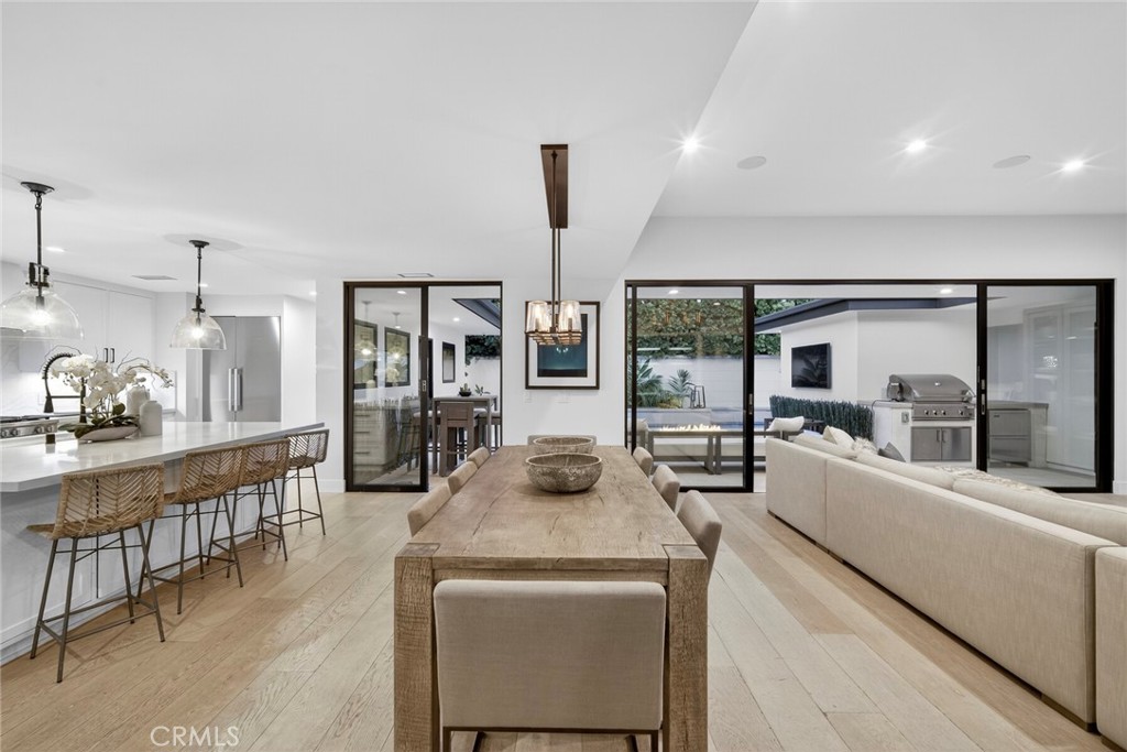 17 Monarch Bay