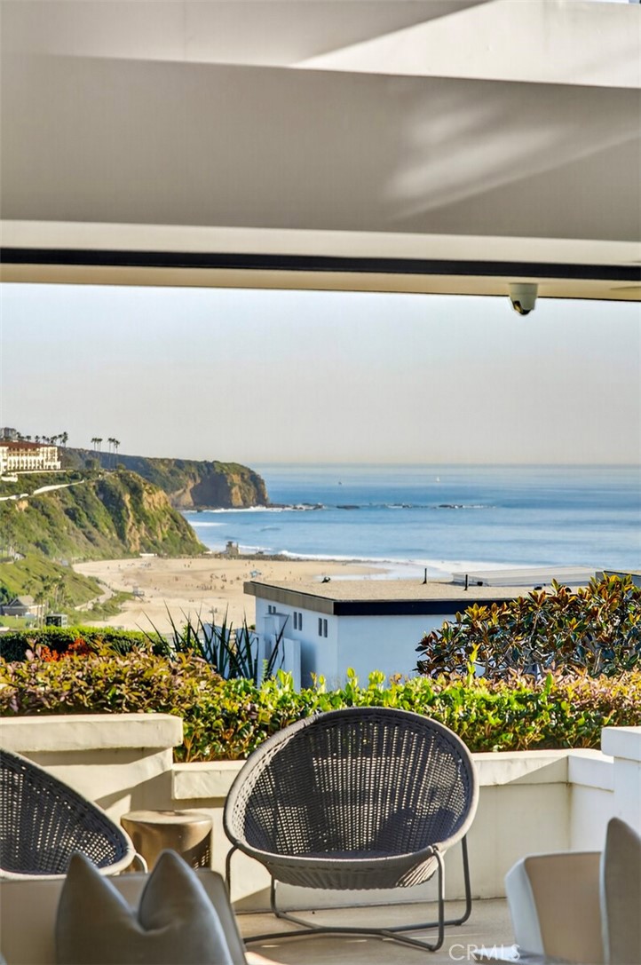17 Monarch Bay