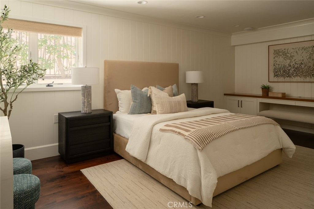 2 Royal Saint George Road