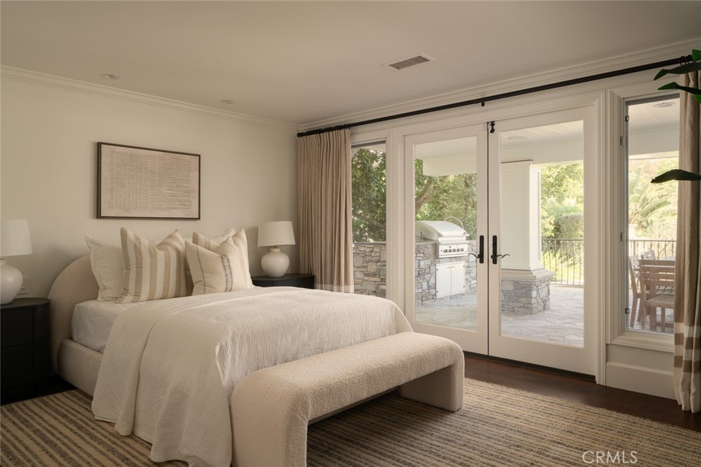 2 Royal Saint George Road