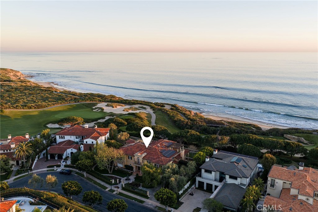 34 Pelican Point