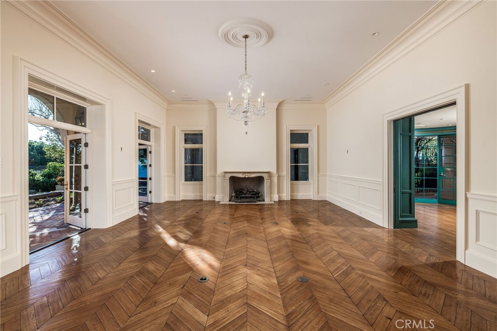 34 Pelican Point
