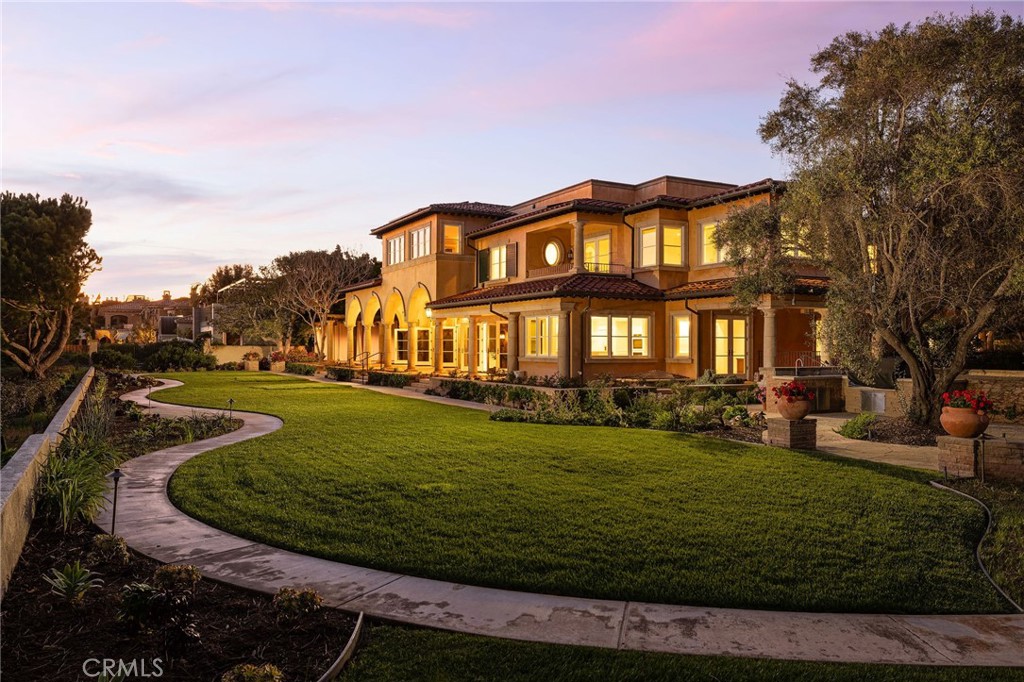 34 Pelican Point