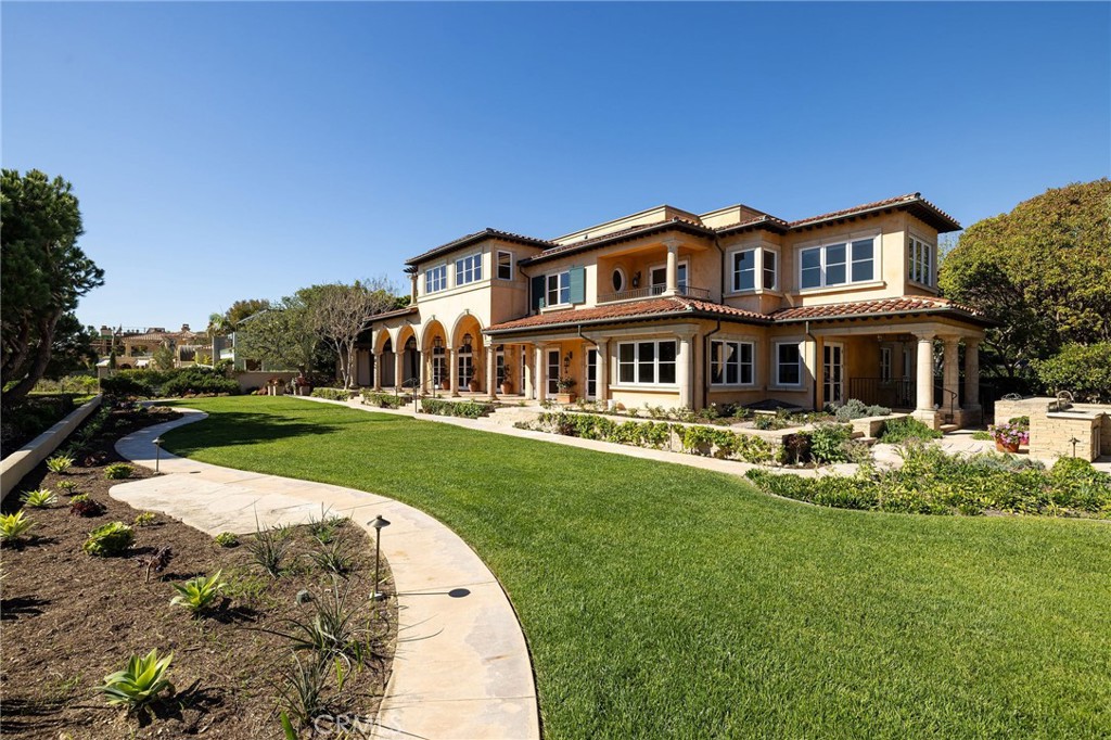 34 Pelican Point
