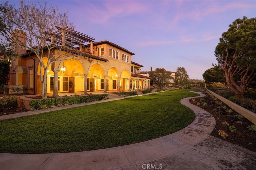 34 Pelican Point