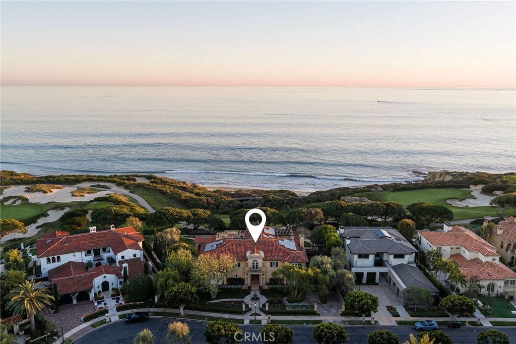 34 Pelican Point