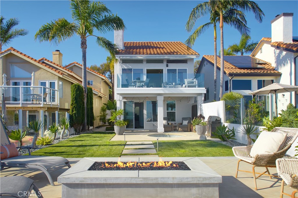 87 Palm Beach Court