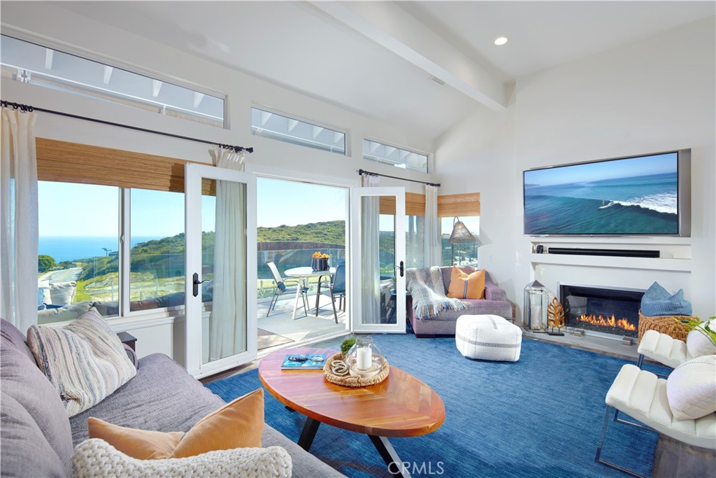 87 Palm Beach Court
