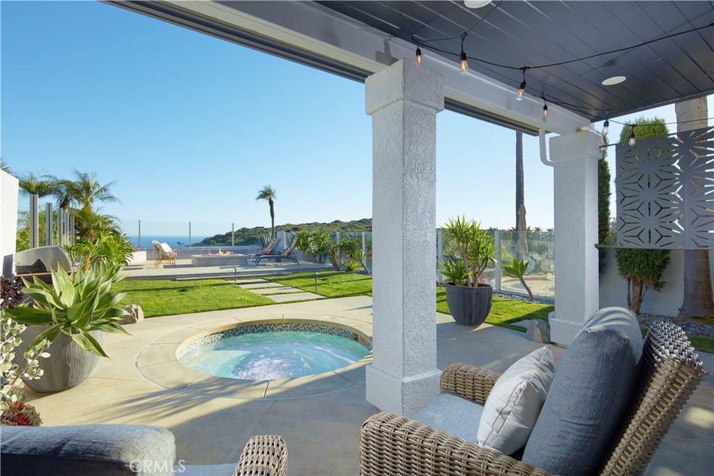 87 Palm Beach Court