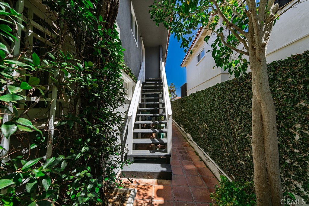423 Via Lido Soud