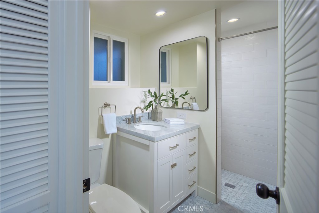 31702 Seacliff Drive