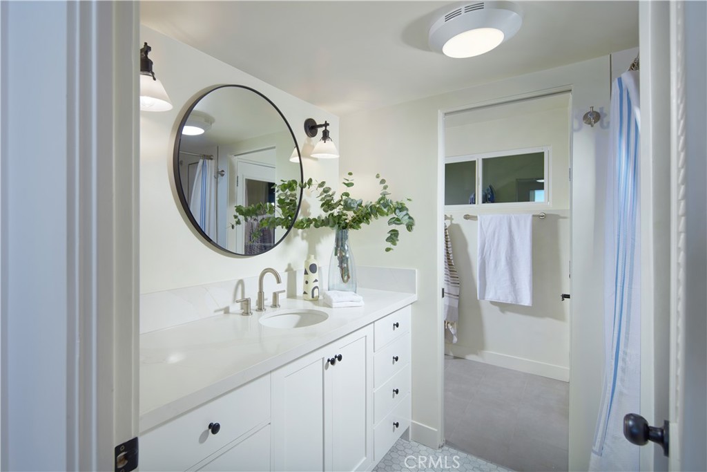 31702 Seacliff Drive