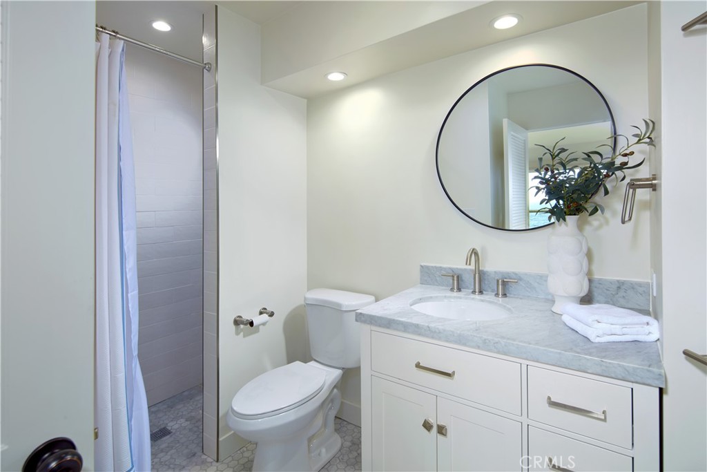 31702 Seacliff Drive