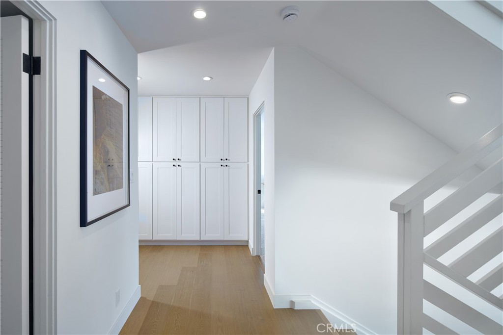 31702 Seacliff Drive