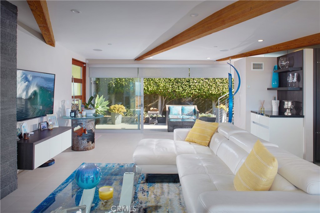 2680 Victoria Drive
