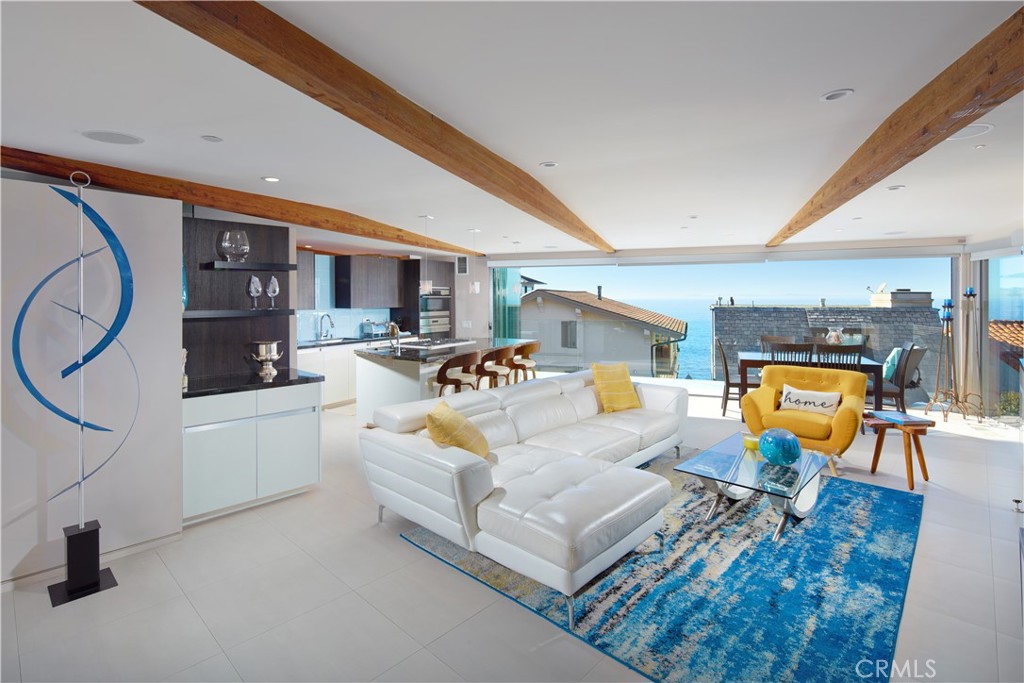 2680 Victoria Drive