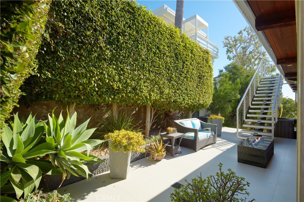 2680 Victoria Drive