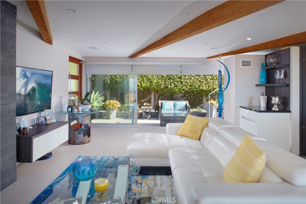 2680 Victoria Drive