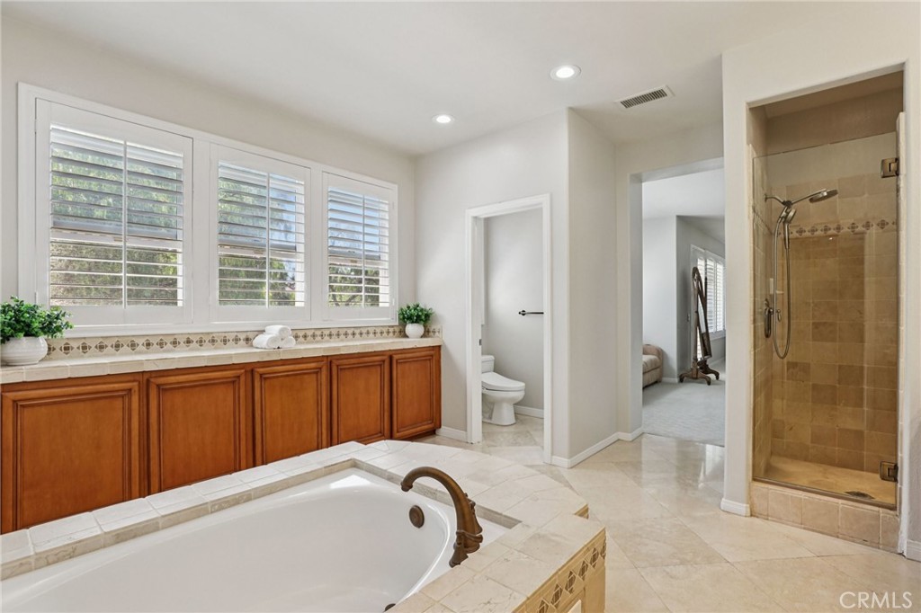 6 Westchester Court