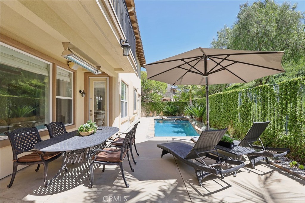 6 Westchester Court