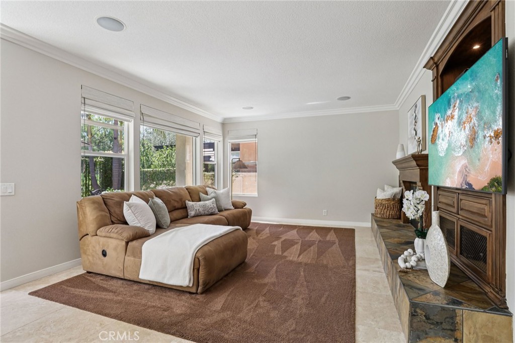6 Westchester Court