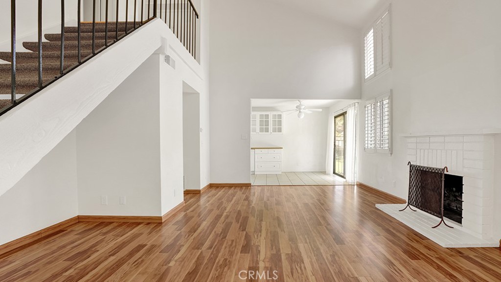 2909 Pinewood Court