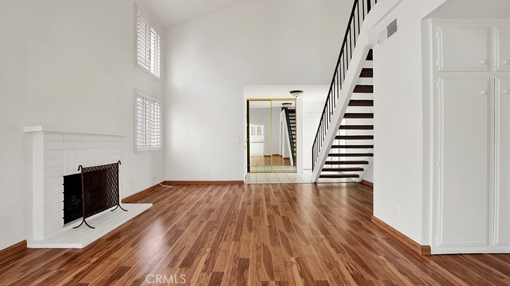 2909 Pinewood Court